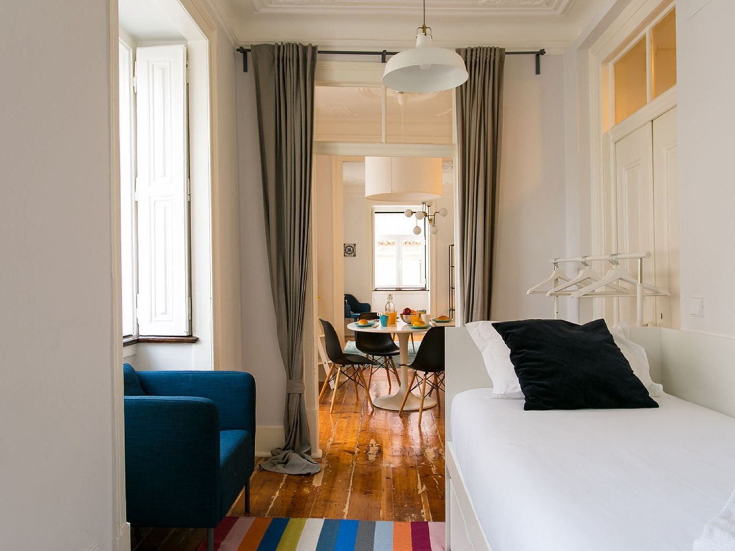 Joivy Splendid 2Br Flat In Bairro Alto, Nearby Luis De Camoes Square Apartment Lisbon Exterior photo